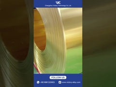 نمایش محصولات کمربند برنجی که درخشان بودن طلا را نشان می دهد