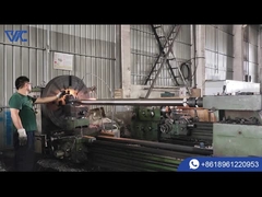 حدس بزن چي باعث ميشه که اين چوب اينقدر درخشان باشه؟